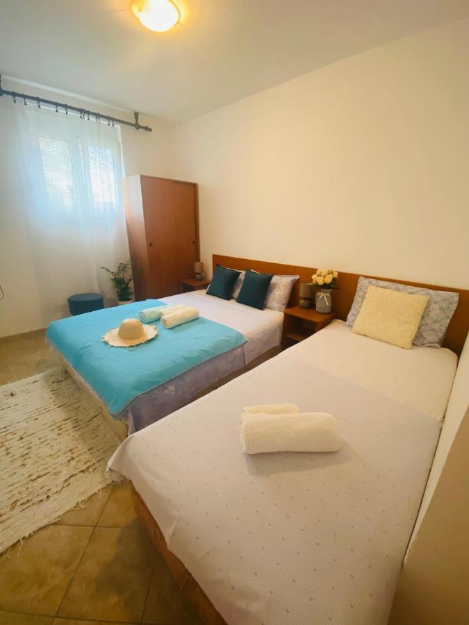 Miomir Perazic Apartments Petrovac المظهر الخارجي الصورة