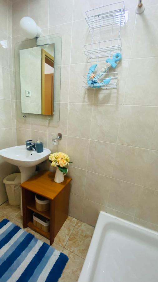 Miomir Perazic Apartments Petrovac المظهر الخارجي الصورة