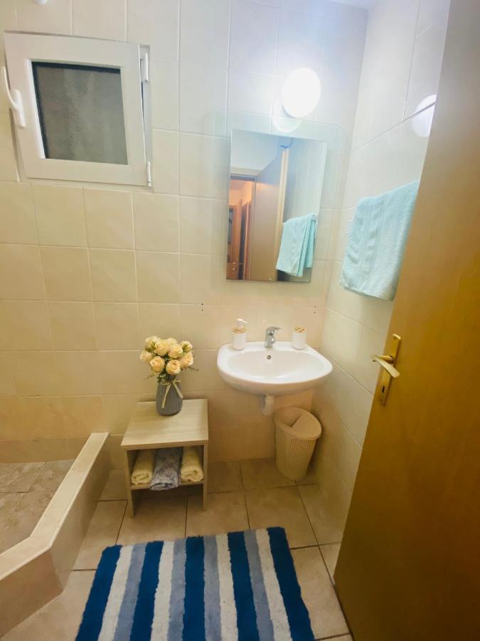 Miomir Perazic Apartments Petrovac المظهر الخارجي الصورة
