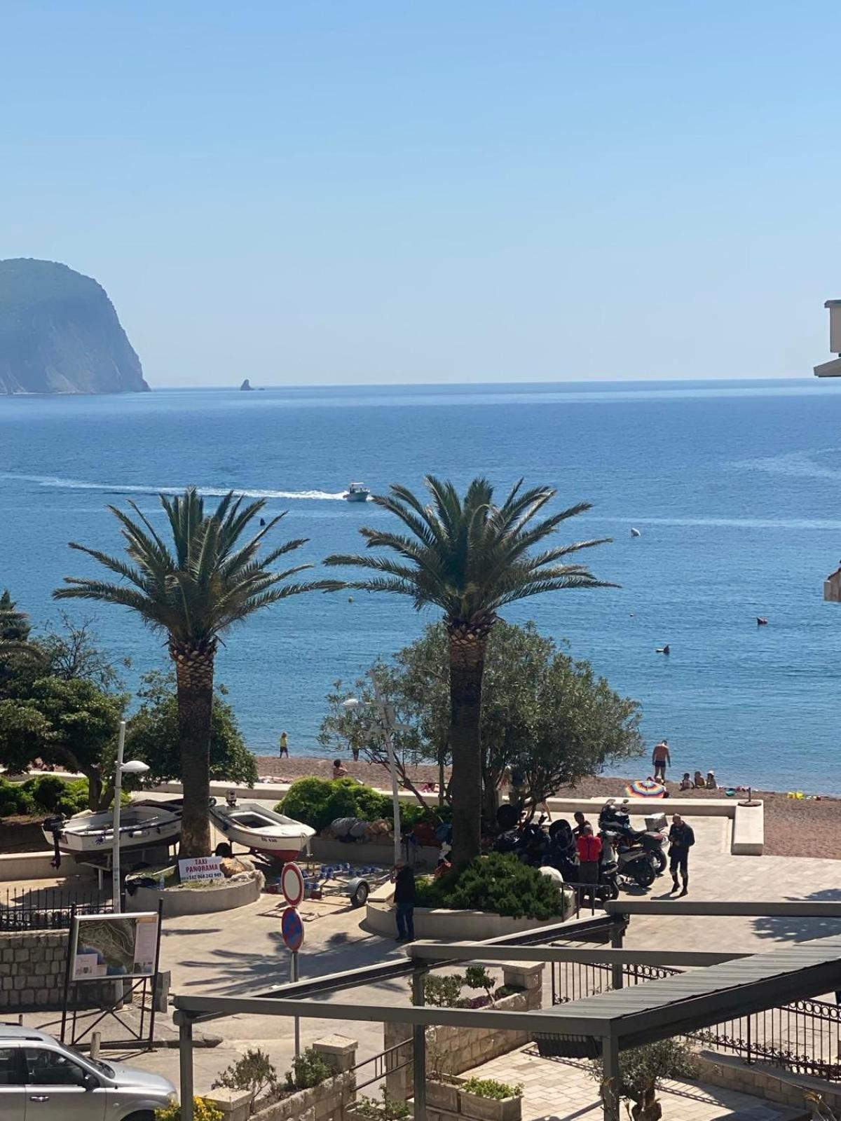 Miomir Perazic Apartments Petrovac المظهر الخارجي الصورة